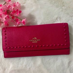 ❌SOLD 💖Coach Soft Wallet Polished Pebble Leather Rivets